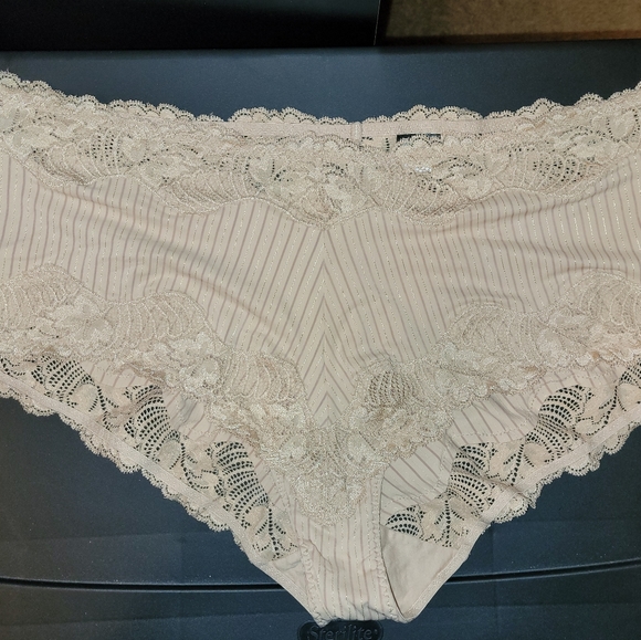 🏖 Paramour Lace Panties - Picture 2 of 7